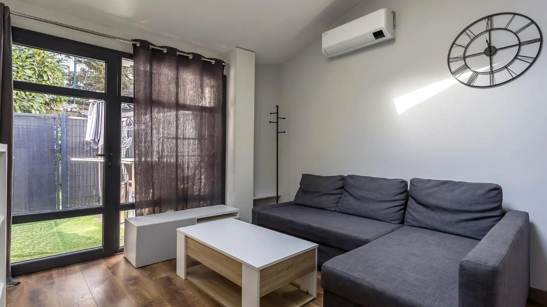 Smartstay Louis Mille - Gratte-Ciel Villeurbanne Apartment